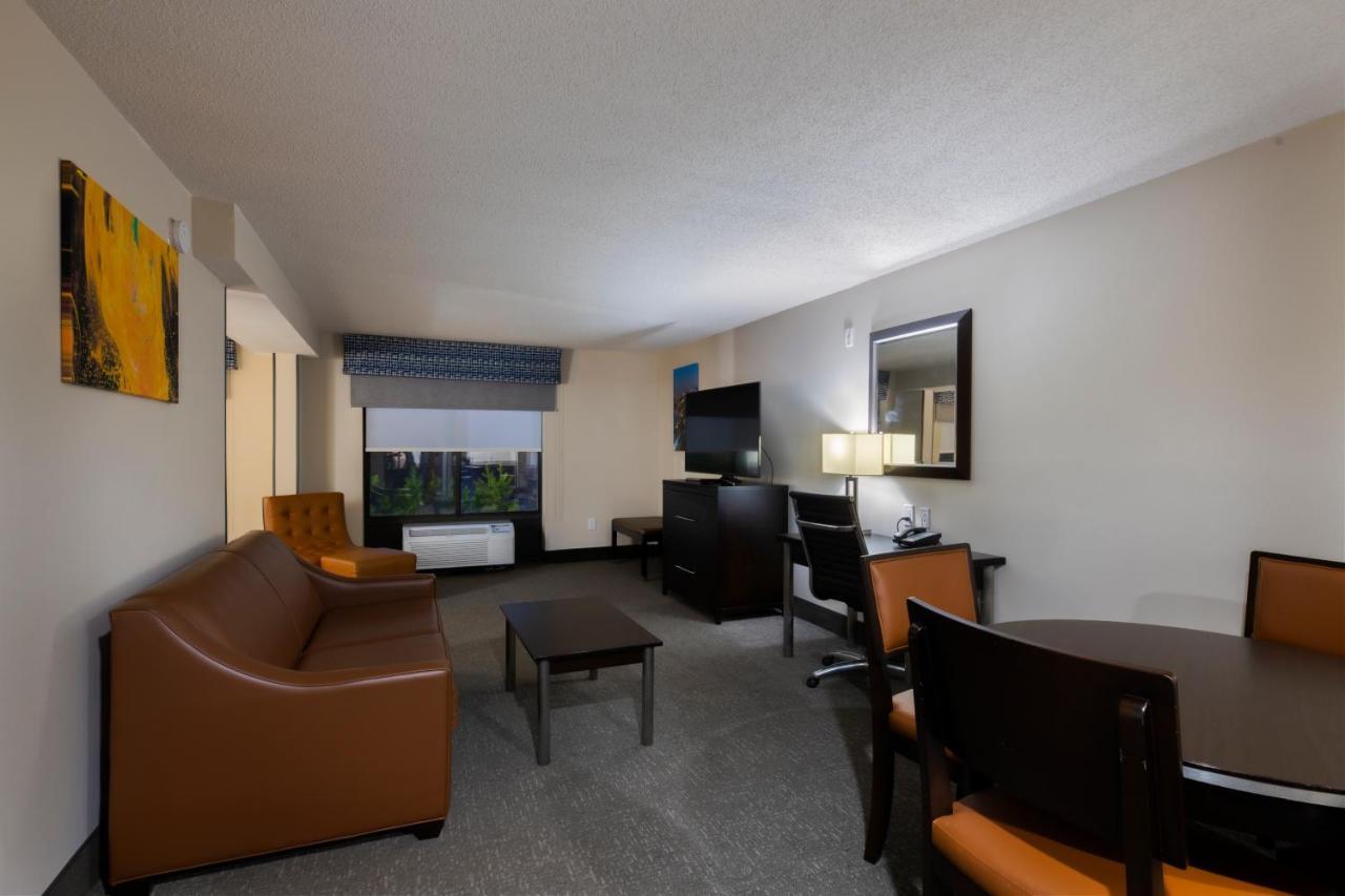Wingate By Wyndham Atlanta Galleria/ Ballpark Smyrna Εξωτερικό φωτογραφία